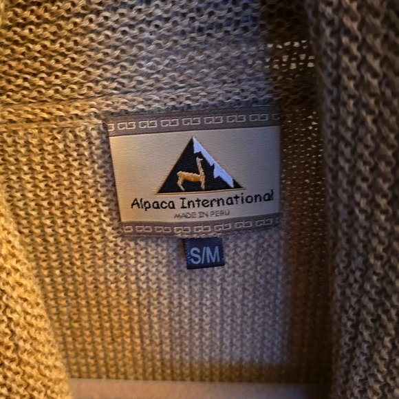 Baby Alpaca Cardigan - Picture 3 of 7